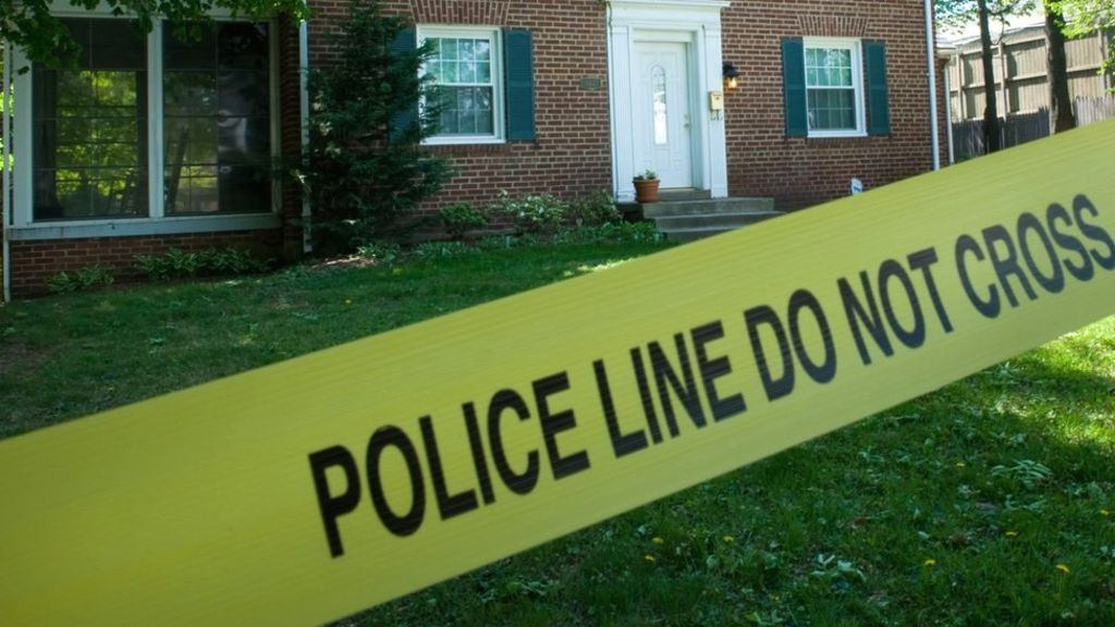 أمريكية تحتفظ بجثة زوجها في ثلاجة 10 سنوات للحصول على المال