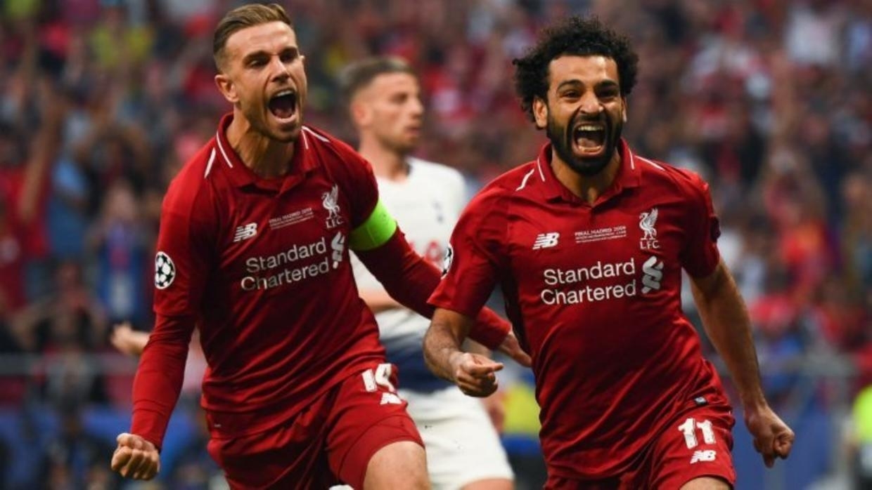 ليفربول يعزز صدارته للدوري برباعية في شباك ليستر سيتي