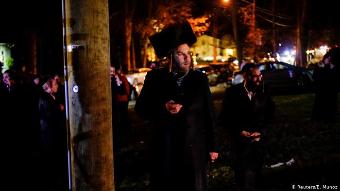 هجوم بساطور يستهدف يهوداً في منزل حاخام قرب نيويورك