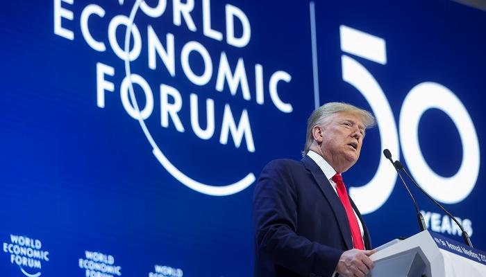 ترامب يطالب بالتوصل إلى اتفاق تجاري مع الاتحاد الأوروبي بسرعة ترامب يطالب بالتوصل إلى اتفاق تجاري مع الاتحاد الأوروبي بسرعة