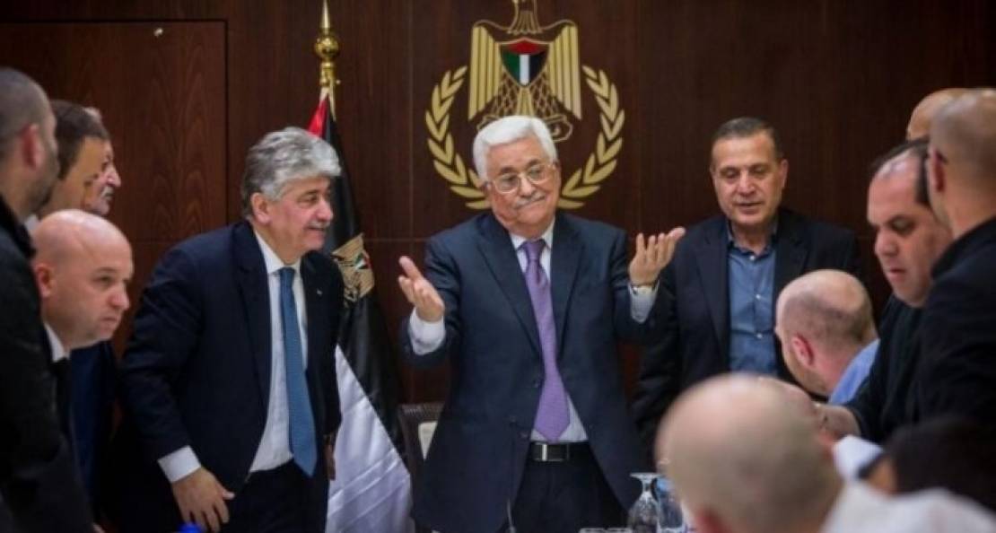 تلويح فلسطيني بحل السلطة ردا على"صفقة القرن"الأمريكية المرتقبة