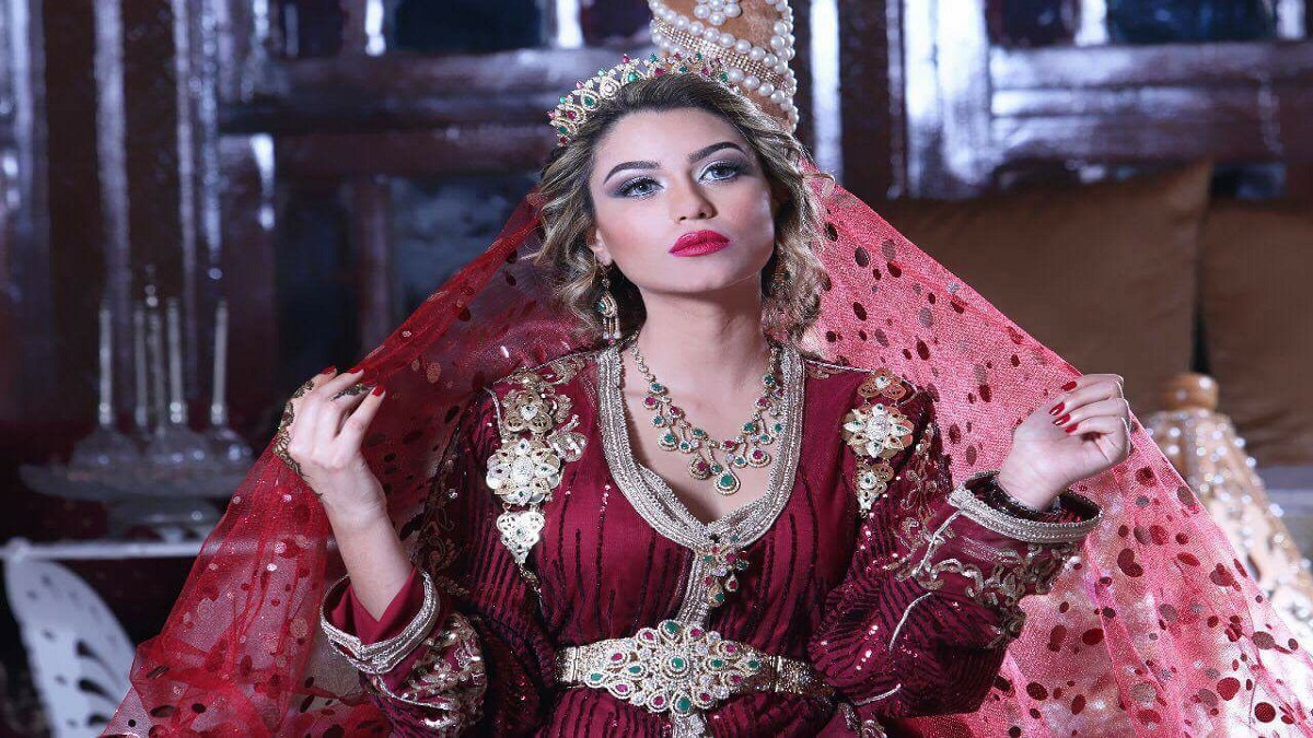 عارضة الأزياء كاميليا المراكشي توفيت داخل سجنها في مدينة فاس