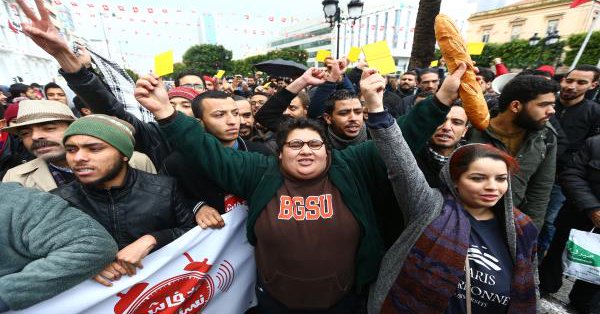 ثاني أكبر حزب في تونس يتوقع سقوط الحكومة في البرلمان ثاني أكبر حزب في تونس يتوقع سقوط الحكومة في البرلمان