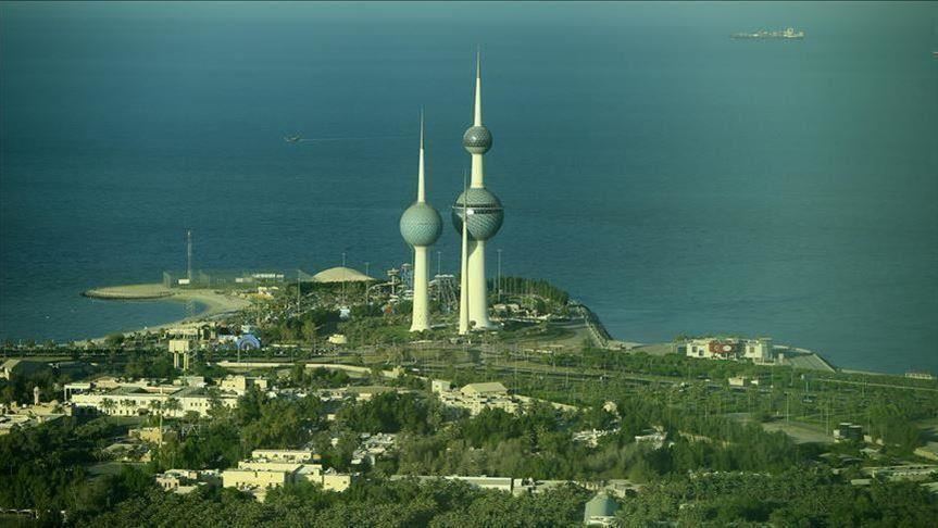 الكويت توقف جميع أنواع التأشيرات للمواطنين المصريين