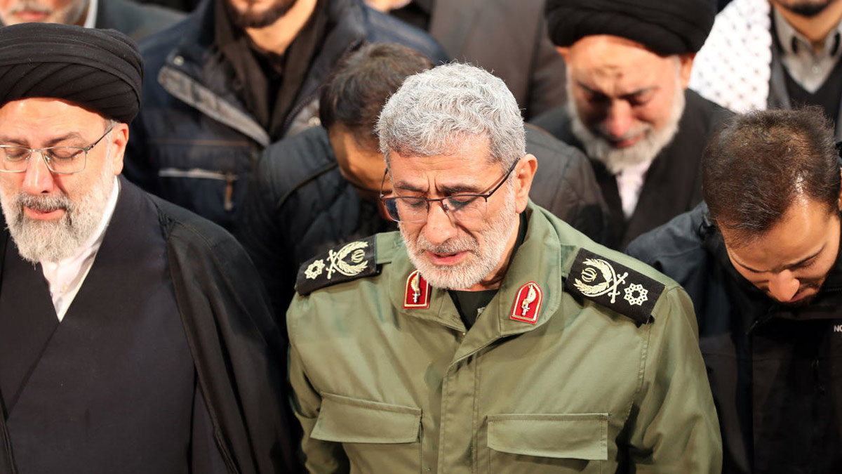 قائد فيلق القدس يظهر في ايران