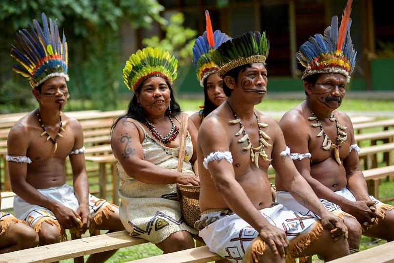 الكولومبيون الأصليون ينقذون"الكوكب"ويأخذون حقوقهم بأيديهم