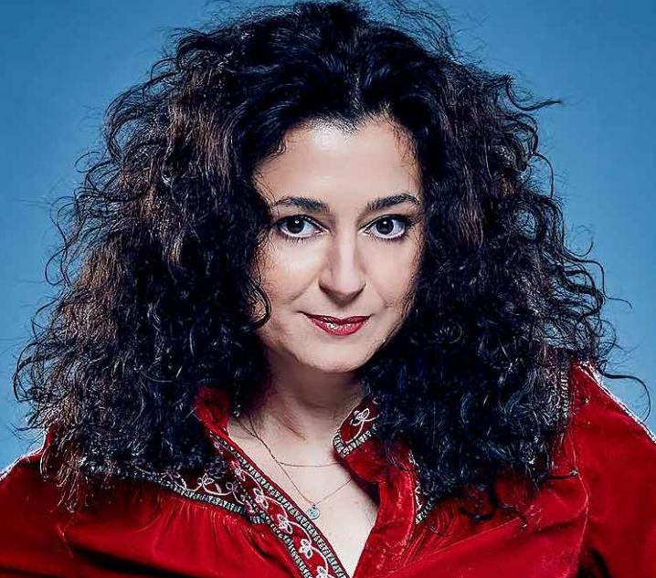 الكاتبة التركية إيس تميلكوران : مصير عالمنا بأيدي قادة لا أخلاقيين الكاتبة التركية إيس تميلكوران : مصير عالمنا بأيدي قادة لا أخلاقيين