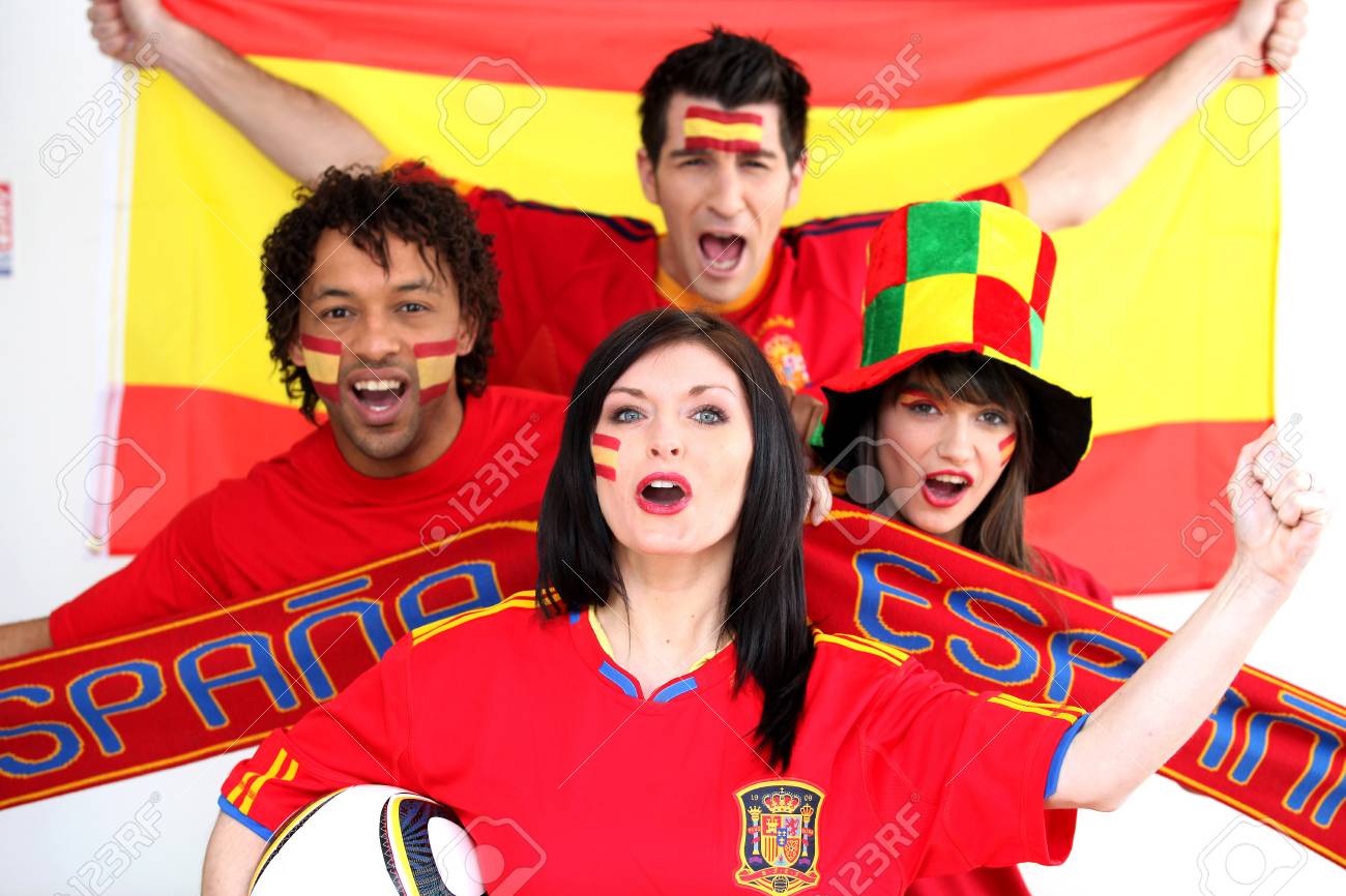 جماهير الكرة الإسبانية يمكنها استدعاء أجواء الاستاد عبر التلفزيون