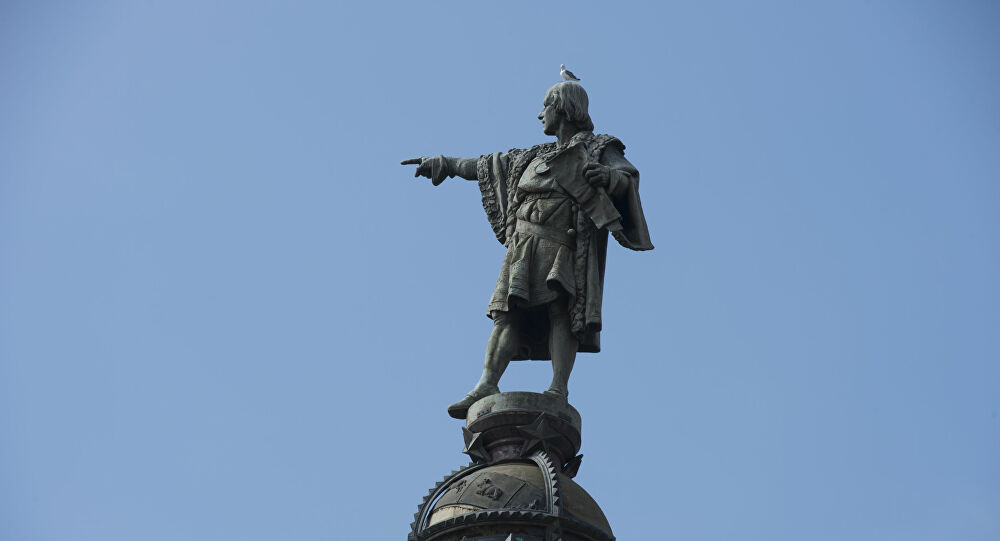 تخريب التماثيل في أمريكا وأوروبا... الرموز التي أسقطها الغاضبون