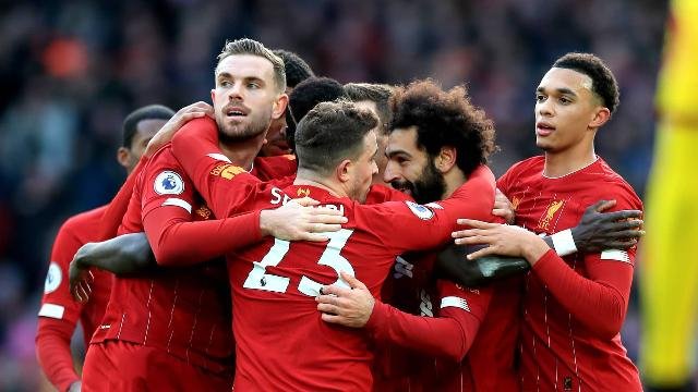 ليفربول يتوج رسميا بلقب الدوري الإنجليزي للمرة الـ19 في تاريخه