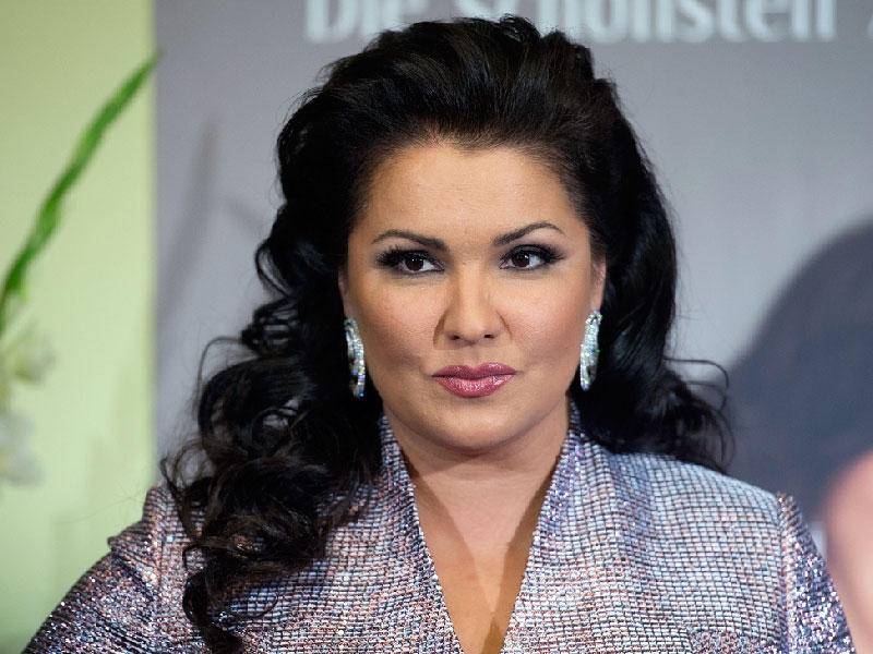 آنا نتريبكو آنا نتريبكو