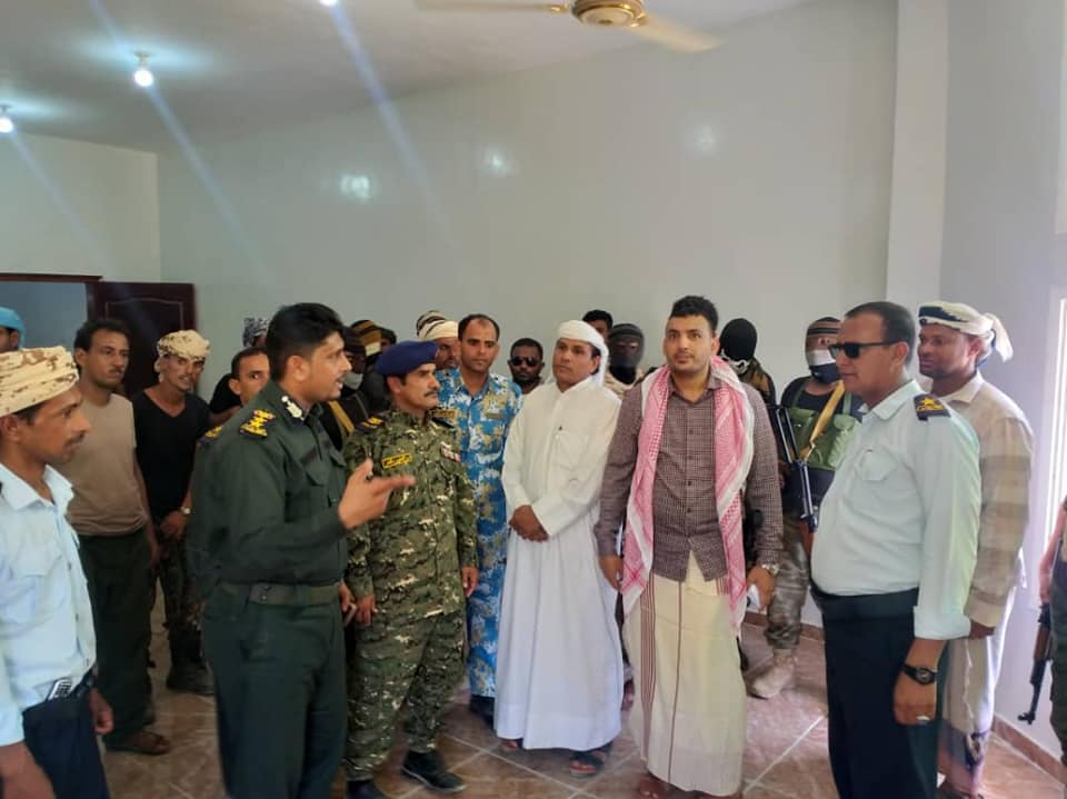 الانتقالي الجنوبي جند ألف مسلح بسقطرى وأدخل أجانب دون تأشيرات الانتقالي الجنوبي جند ألف مسلح بسقطرى وأدخل أجانب دون تأشيرات