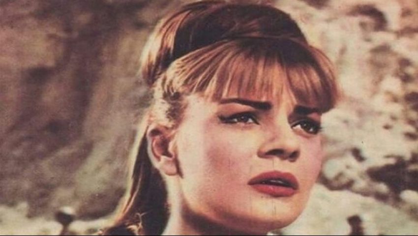       ثلاث فنانات مصريات قمن بدور كبير في حرب تشرين الاول - أكتوبر