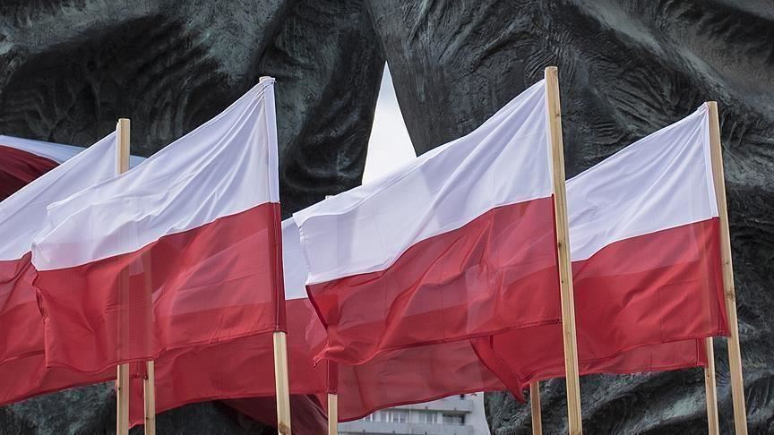 احتجاجات في بولندا ضد حظر شبه كامل على الإجهاض
