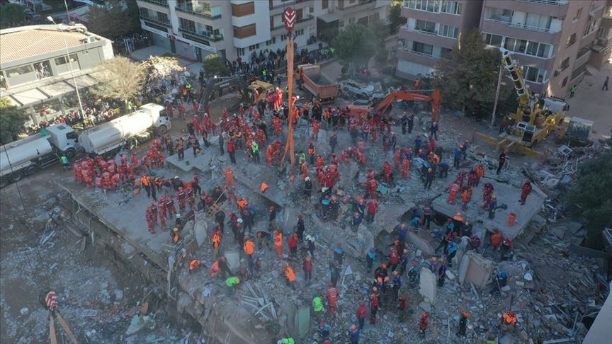  "آفاد" التركية: ارتفاع ضحايا زلزال إزمير إلى 62