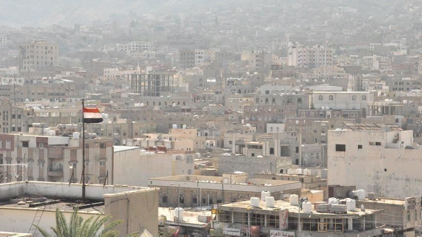 اليمن.. الحكومة توقع اتفاقية إنشاء أول ميناء بحري في شبوة