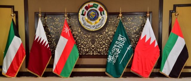 خبراء قطريون: البحرين تهاجم الدوحة لإفشال المصالحة