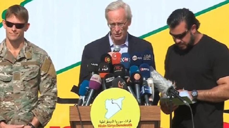 روباك في مؤتمر صحفي مع قسد
