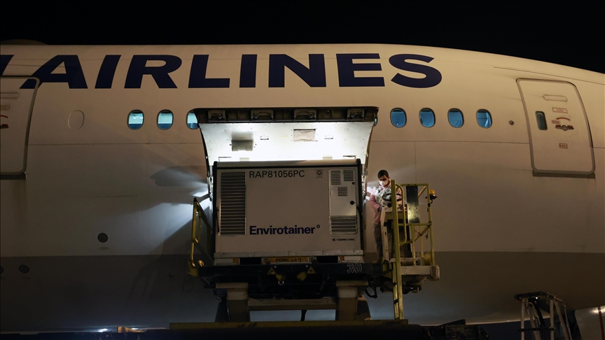  شركة بوينغ توصي بتعليق رحلات بعض طائرتهامن نوع "777" 