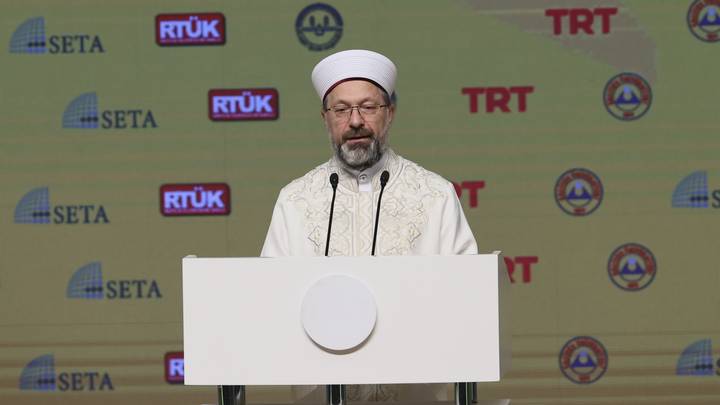 رئيس الشؤن الدينية في تركيا