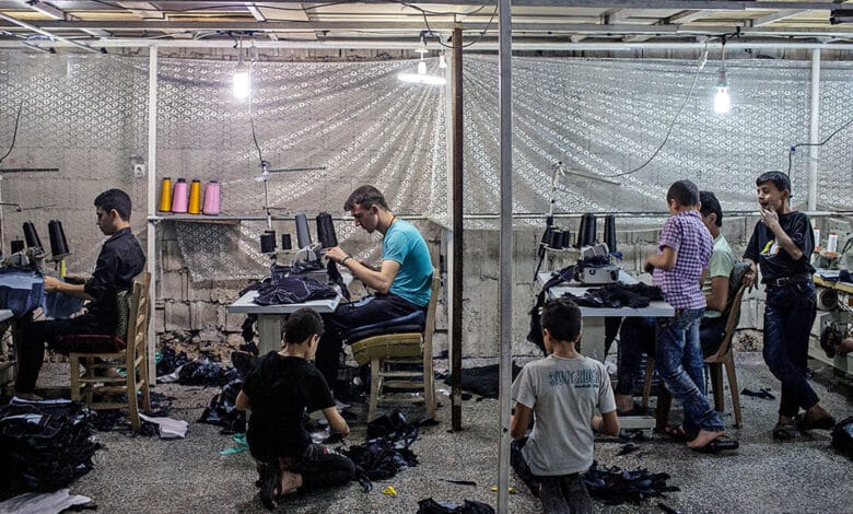العمالة السورية في تركيا ..حالة المقيمين في السكن الشبابي