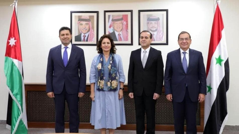 اجتماع رباعي لوزراء الطاقة من مصر وسوريا والأردن ولبنان في العاصمة عمان    .