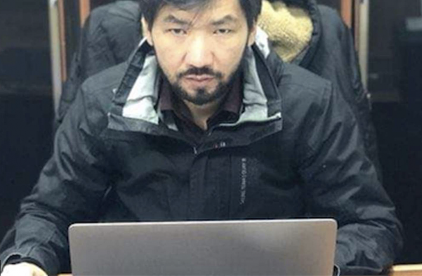 ادريس حسن من اويغور الصين مقيم في تركيا