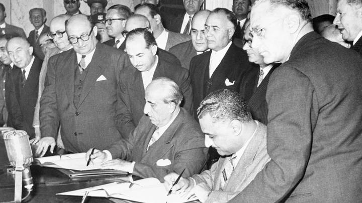 بعد ستين عاما ...لماذا فشلت تجربة  الجمهورية العربية المتحدة    بعد ستين عاما ...لماذا فشلت تجربة  الجمهورية العربية المتحدة