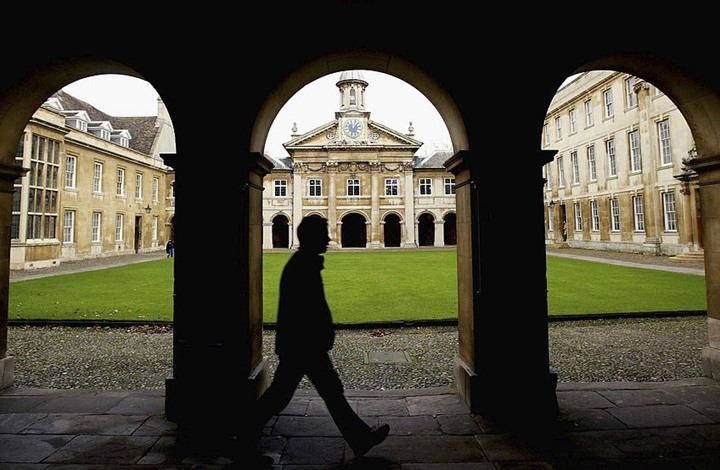 كامبردج احدى اعرق الجامعات البريطانية