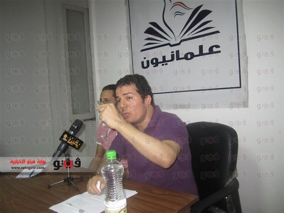 شقيق الروائي حامد عبد الصمد يتهم إسلاميين بخطفه و ألمانيا تطالب بكشف مصيره