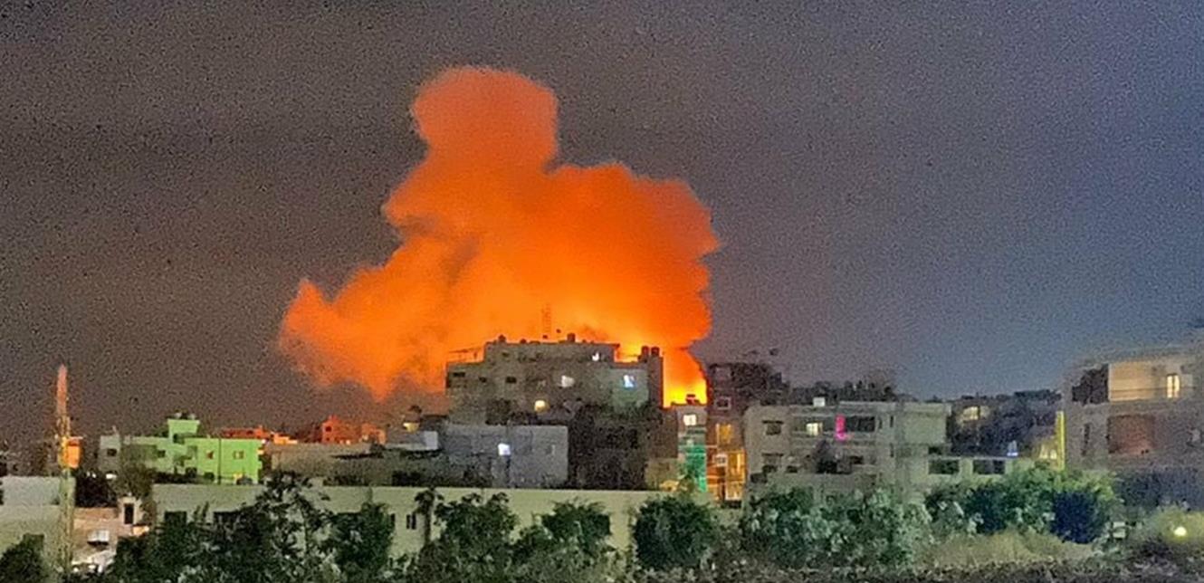  انفجار يهز مدينة صور ويوقع عشرات القتلى والجرحى 