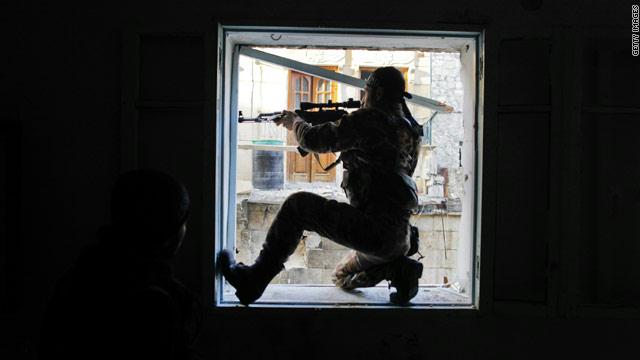 بريطانيا تجرد مواطنيها المقاتلين بسوريا من جنسيتهم