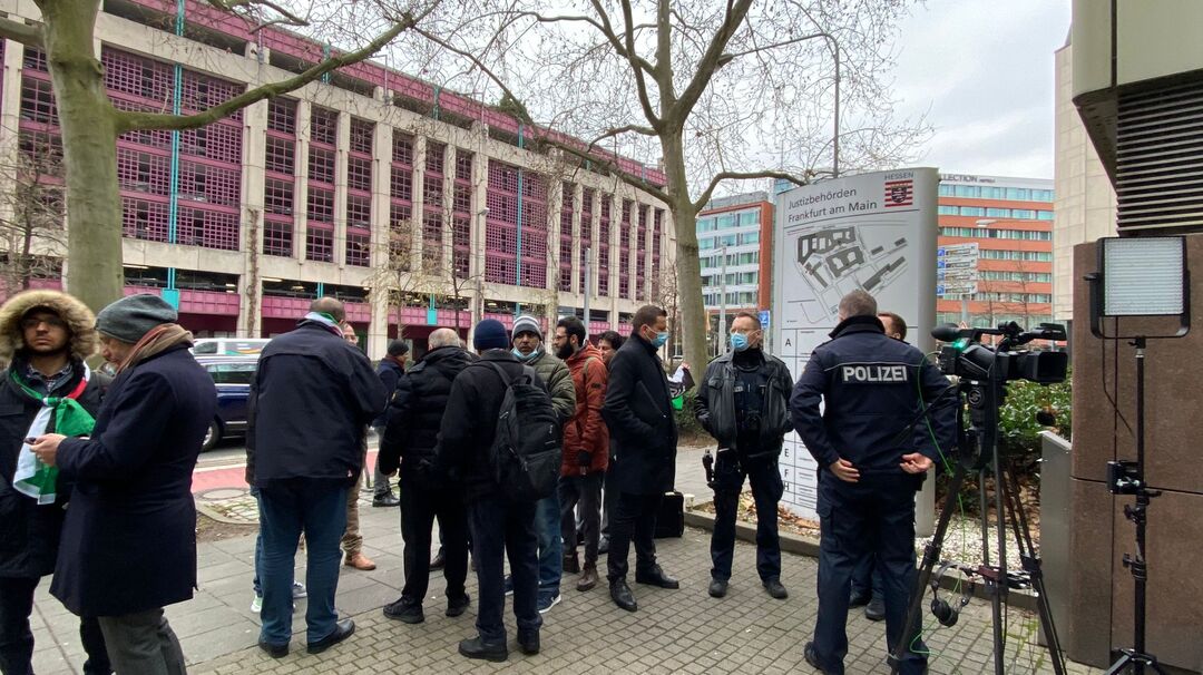 محاكمة الطبيب السوري علاء موسى بتهم جرائم ضد الإنسانية في محكمة فرانكفورت الألمانية/ ليفانت نيوز