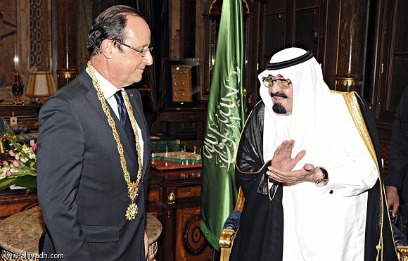 العمليات العسكرية متواصلة وهولاند يلتقي رئيس الائتلاف السوري  بالسعودية