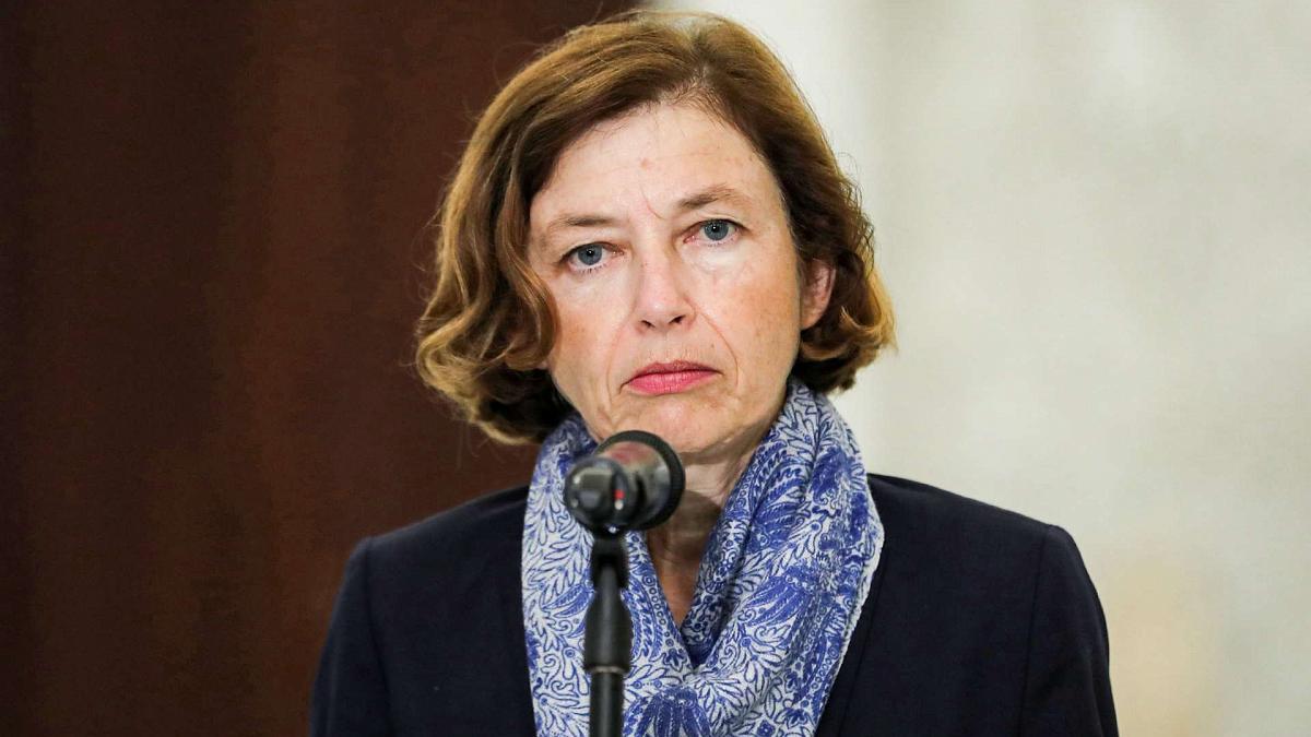 وزيرة الجيوش الفرنسية فلورنس بارلي    .