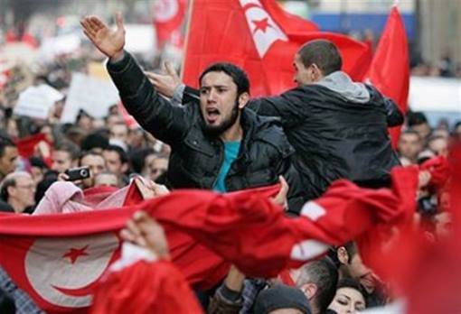 المؤرخ عادل لطيفي : التجربة التونسية ثابتة في الذكرى الثالثة لرحيل بن علي