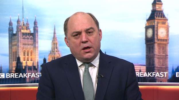 بن والاس : وضع السلاح النووي الروسي بحالة تأهب "معركة خطابية"