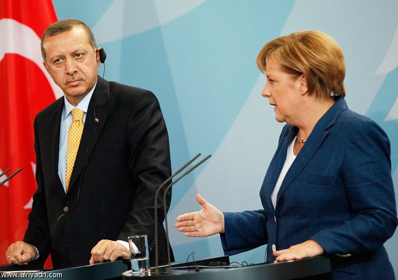 ميركل واردوغان يدعوان الامم المتحدة للتحرك بشأن معاناة اللاجئين السوريين
