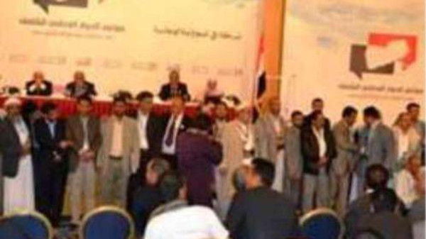 الحوثيون والجنوبيون يرفضون تقسيم الاقاليم الستة في اليمن
