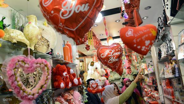 تاريخ عيد الحب من ايام الرومان الى ان صار تجارة
