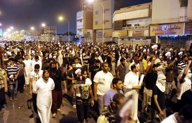 احكام بالسجن  تصل الى 20 سنة لسبعة تظاهروا في القطيف بالسعودية