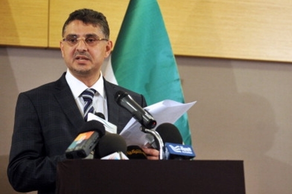 المعارض بدر جاموس