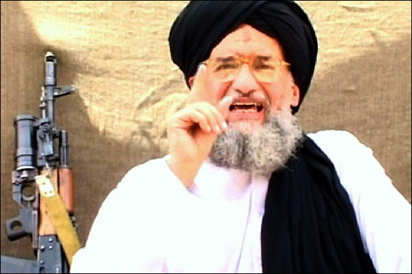 الظواهري يدعو ل"تحكيم شرعي مستقل" بين الجهاديين ومقاتلي المعارضة  