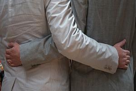 احكام بالسجن على اربعة  مصريين بتهمة اقامة حفلات"للشذوذ الجنسي"