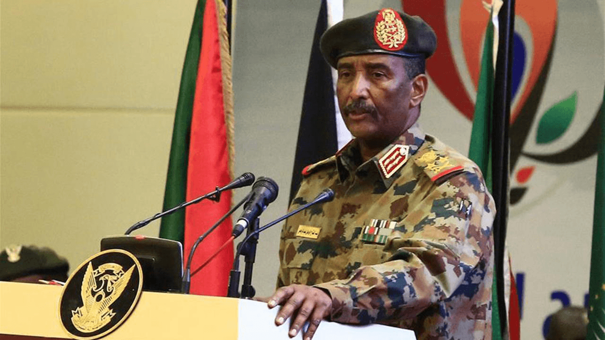 قائد الجيش ورئيس مجلس السيادة السوداني عبدالفتاح البرهان - ايه ايه