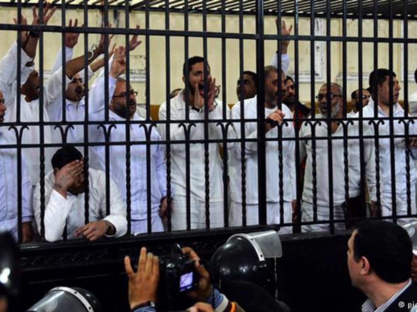 منظمة تطالب مصر بإلغاء أحكام الإعدام الجائرة والمشوبة بالتعذيب