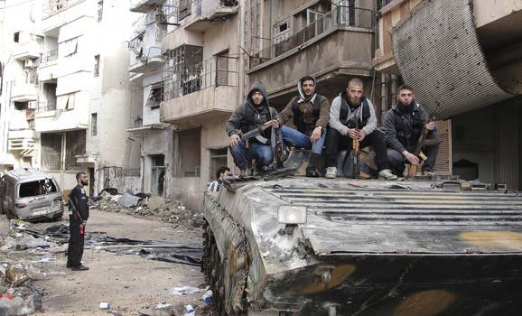 انجاز الاتفاق حول انسحاب مقاتلي المعارضة السورية من وسط حمص