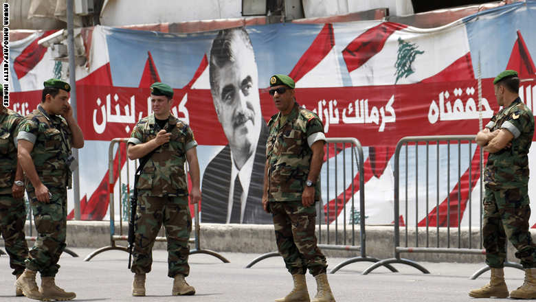 إضراب عام يشل مؤسسات لبنانية.. وترقب "الانفجار الكبير" في 14 مايو