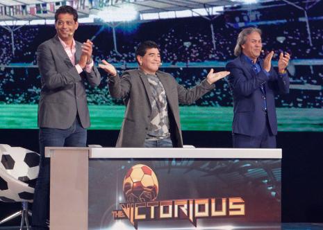 مارادونا يتوج يوسف الوطني بلقب برنامج 'The Victorious