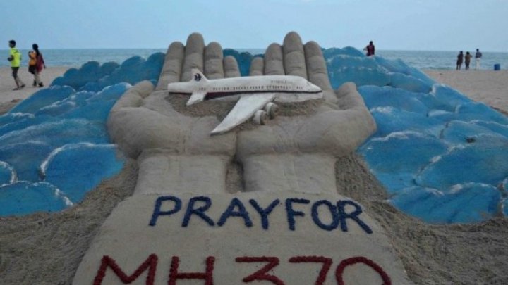 50 الف دولار اول تعويض لعائلات ضحايا الطائرة الماليزية المنكوبة